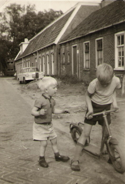 kerkstraat achter patria 1965_525